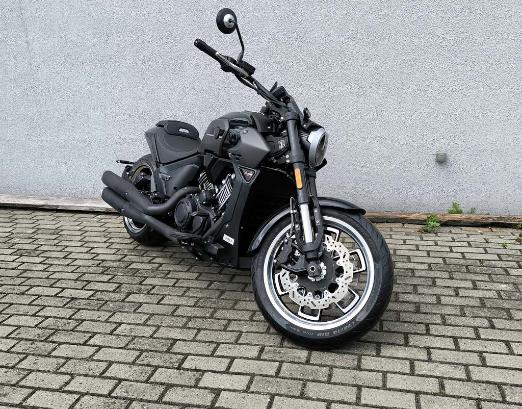 MBP Morbidelli C1002V cruiser potężny V-twin! 2025